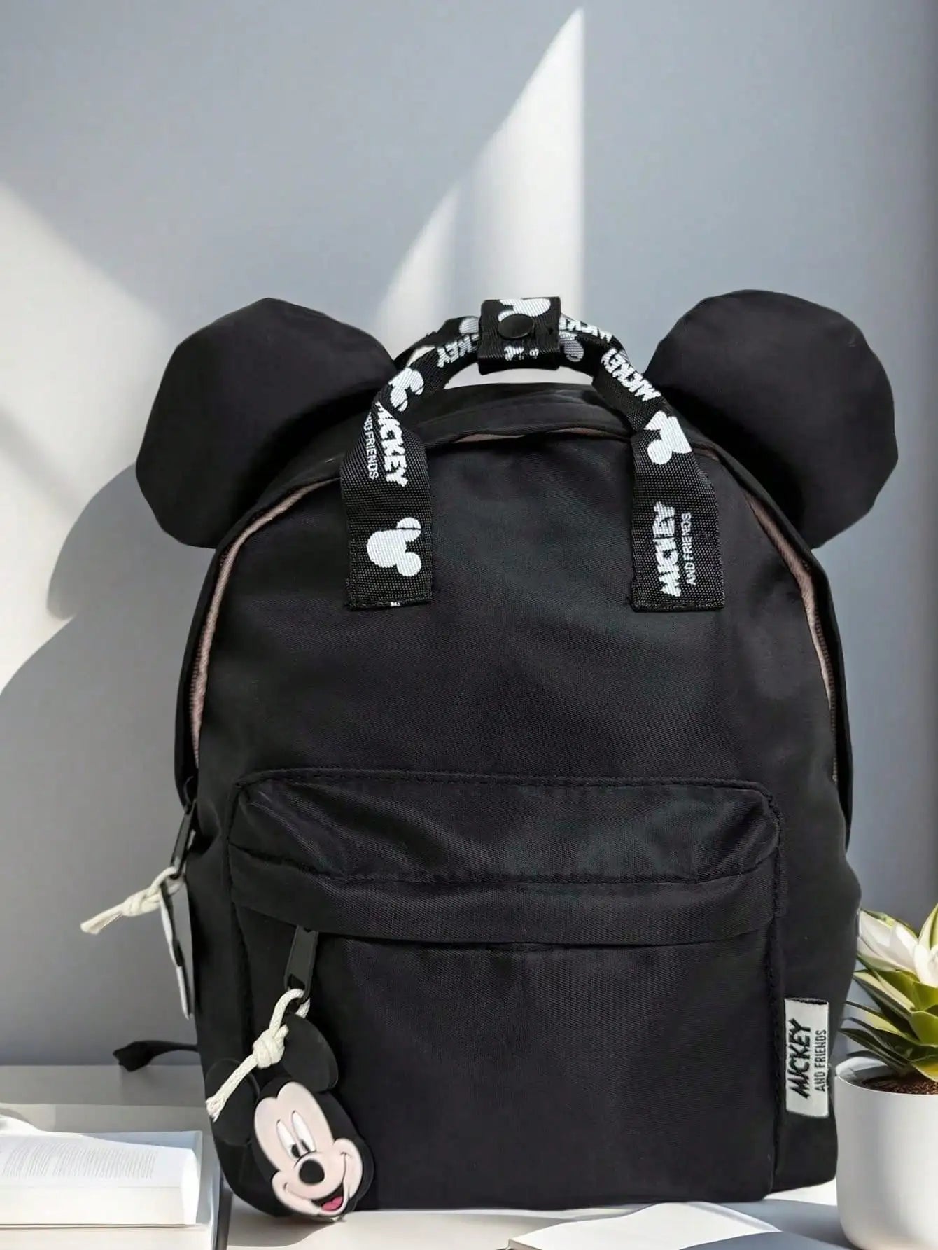 Mochila Infantil Mickey Mouse — Mochila Pequeña para Guardería y Primaria